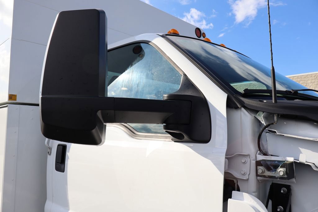 New 2027 Ford F750 2WD Regular Cab Super Duty image 29