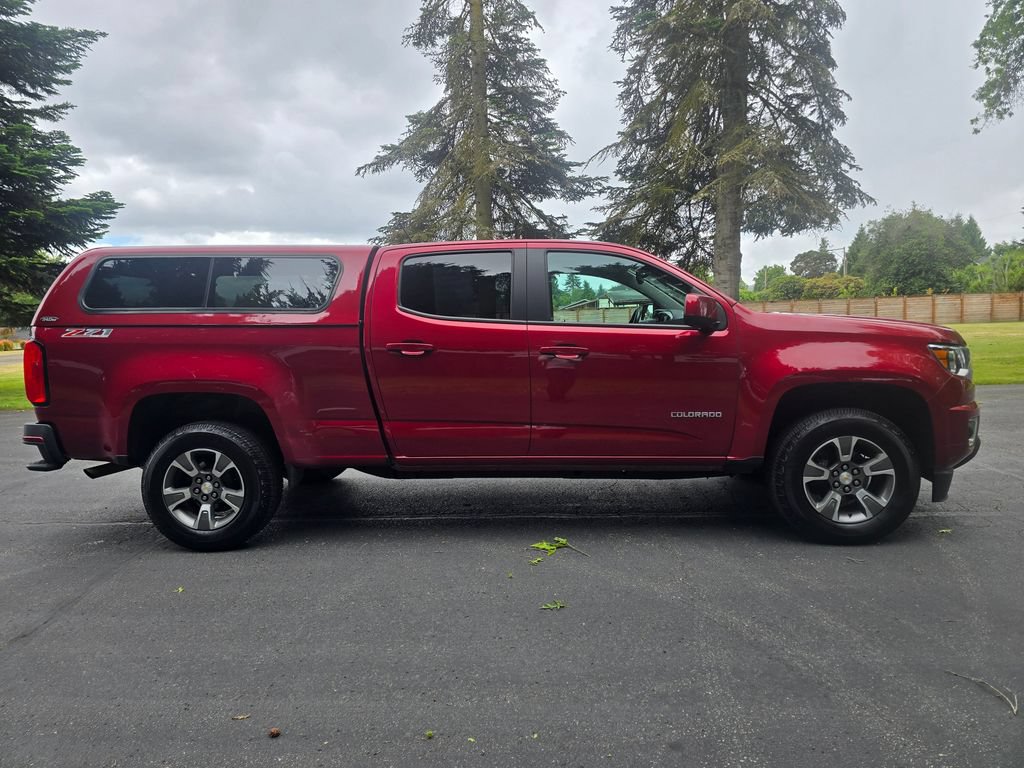 Used 2017 Chevrolet Colorado Z71 AWD/4WD image 7
