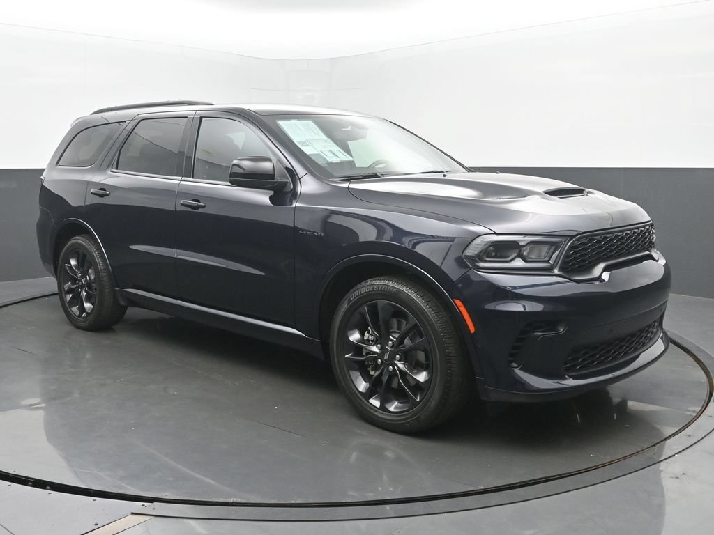 Used 2023 Dodge Durango R/T w/ Blacktop Package AWD/4WD image 7