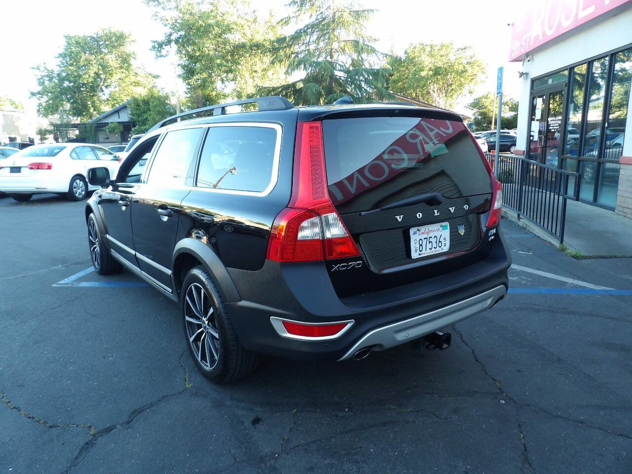 Used 2013 Volvo XC70 T6 AWD/4WD image 4