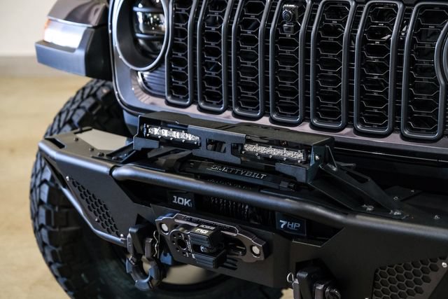 Used 2025 Jeep Wrangler Unlimited Rubicon 392 AWD/4WD image 25