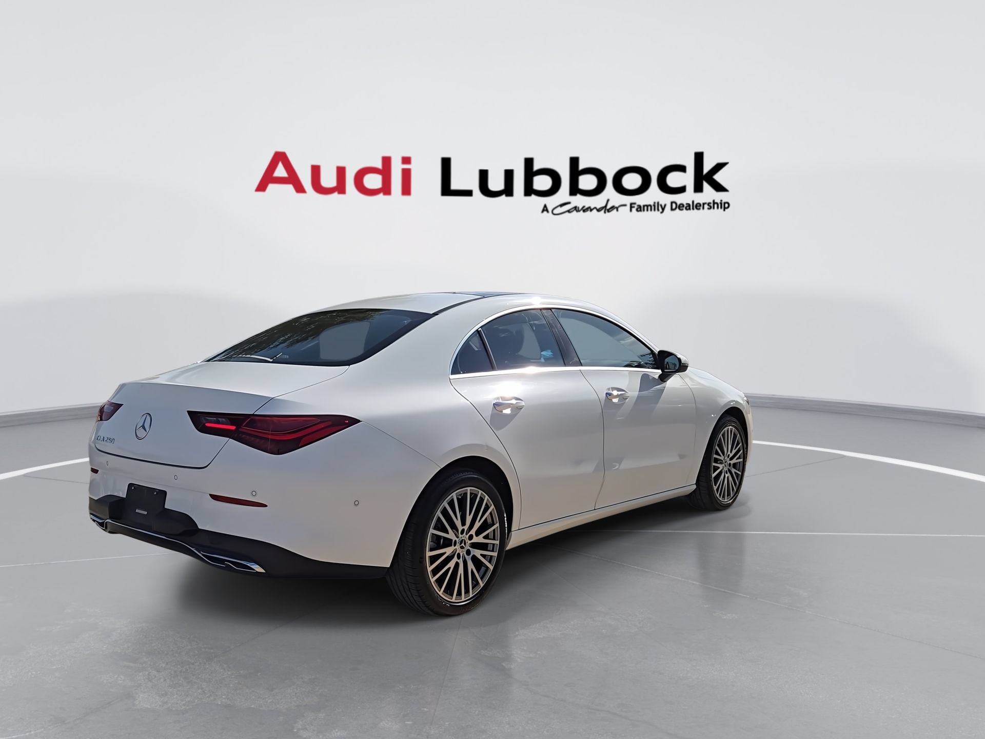 Used 2025 Mercedes-Benz CLA 250 image 8