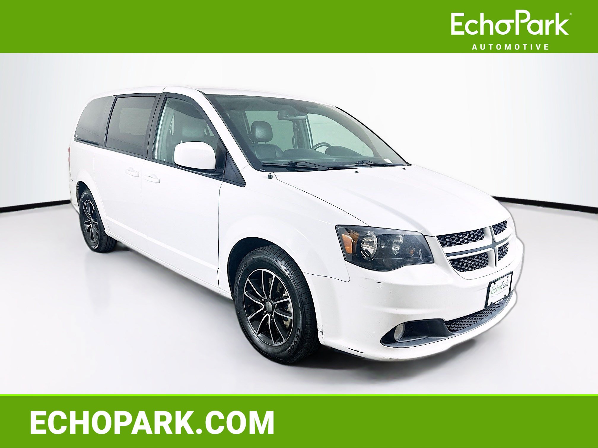 Used 2019 Dodge Grand Caravan GT FWD image 1