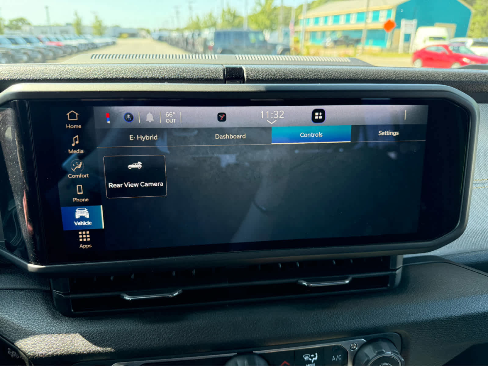 Used 2025 Jeep Wrangler Sport S image 23