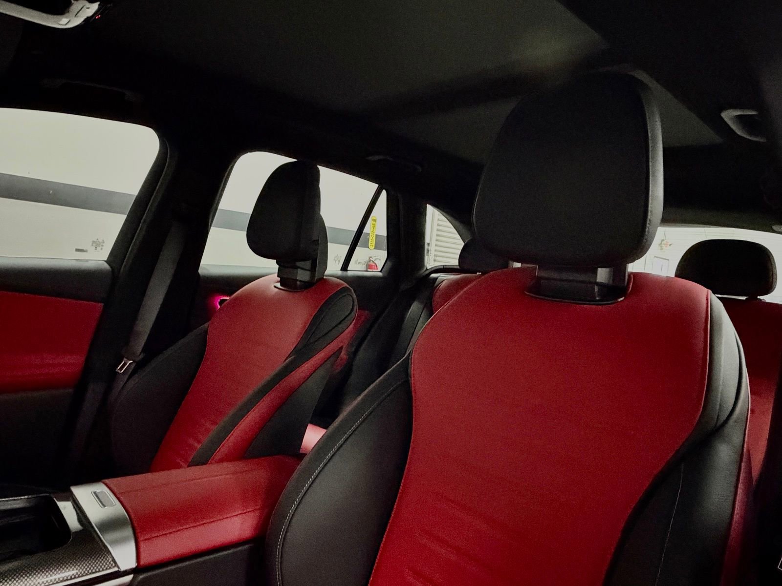 Used 2024 Mercedes-Benz GLC 43 AMG 4MATIC image 26