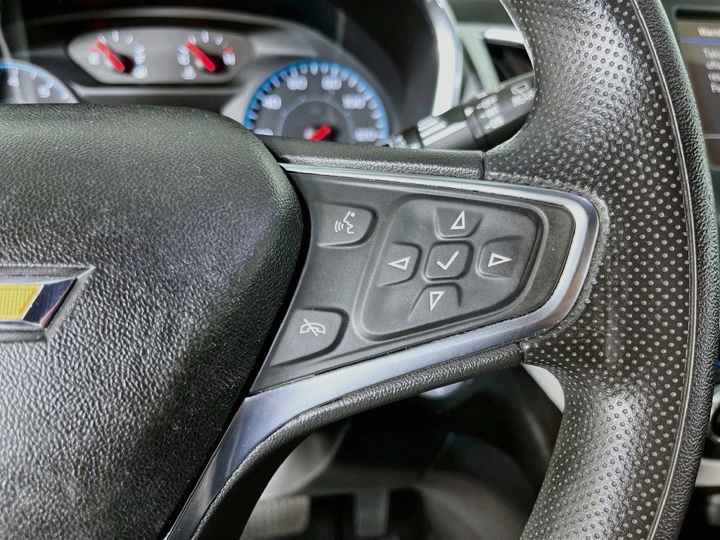 Used 2019 Chevrolet Equinox LS FWD image 15