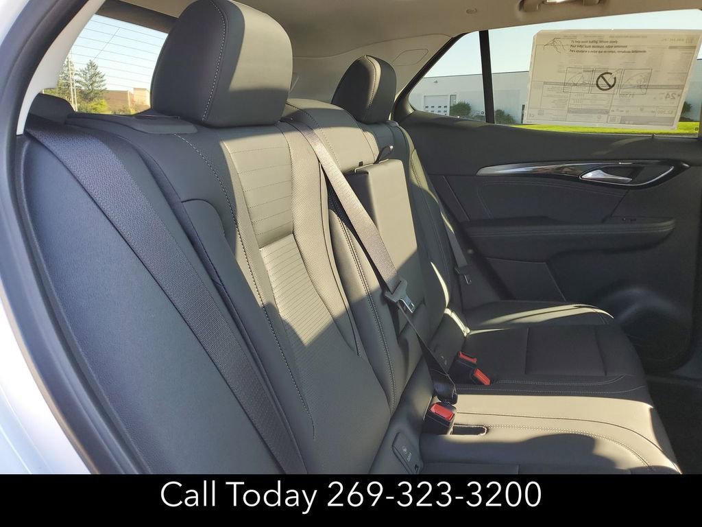 New 2025 Buick Envision Preferred image 30