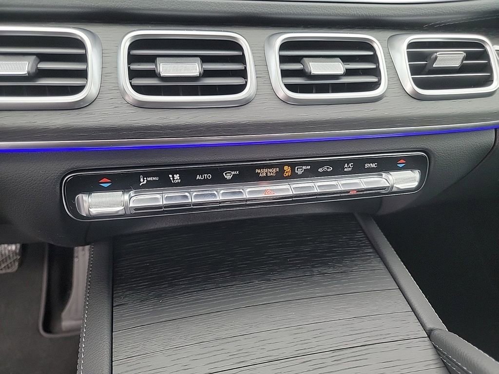 New 2025 Mercedes-Benz GLS 450 4MATIC image 16