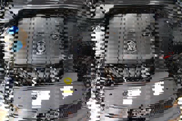 Used 2014 Volkswagen Golf 2.5L image 19