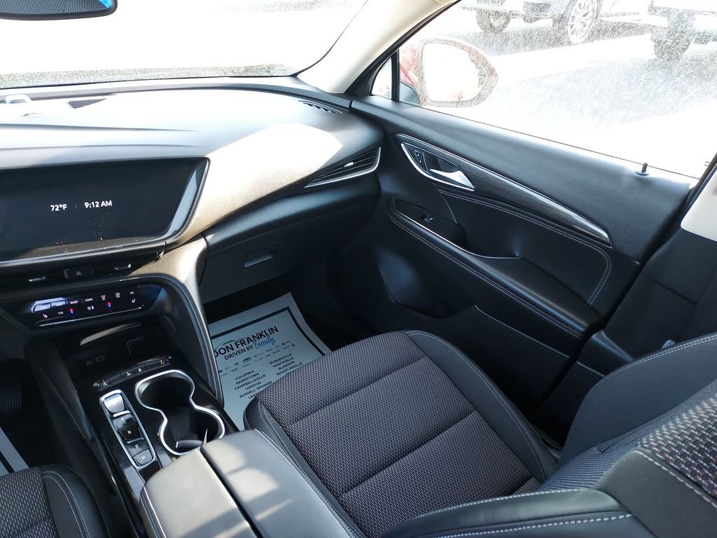 Used 2022 Buick Envision Preferred FWD image 11