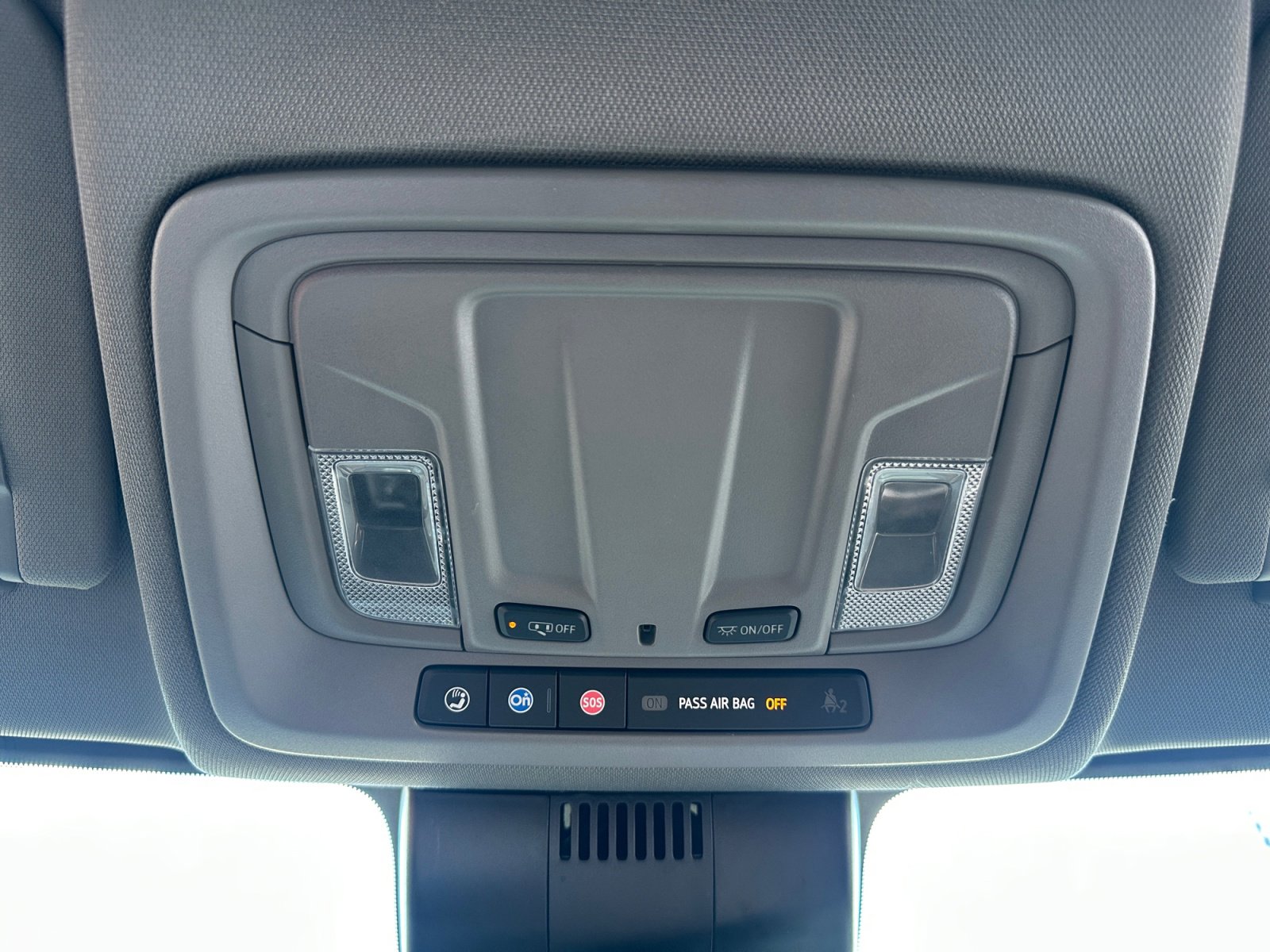 Used 2023 Chevrolet Silverado 1500 LTZ image 23