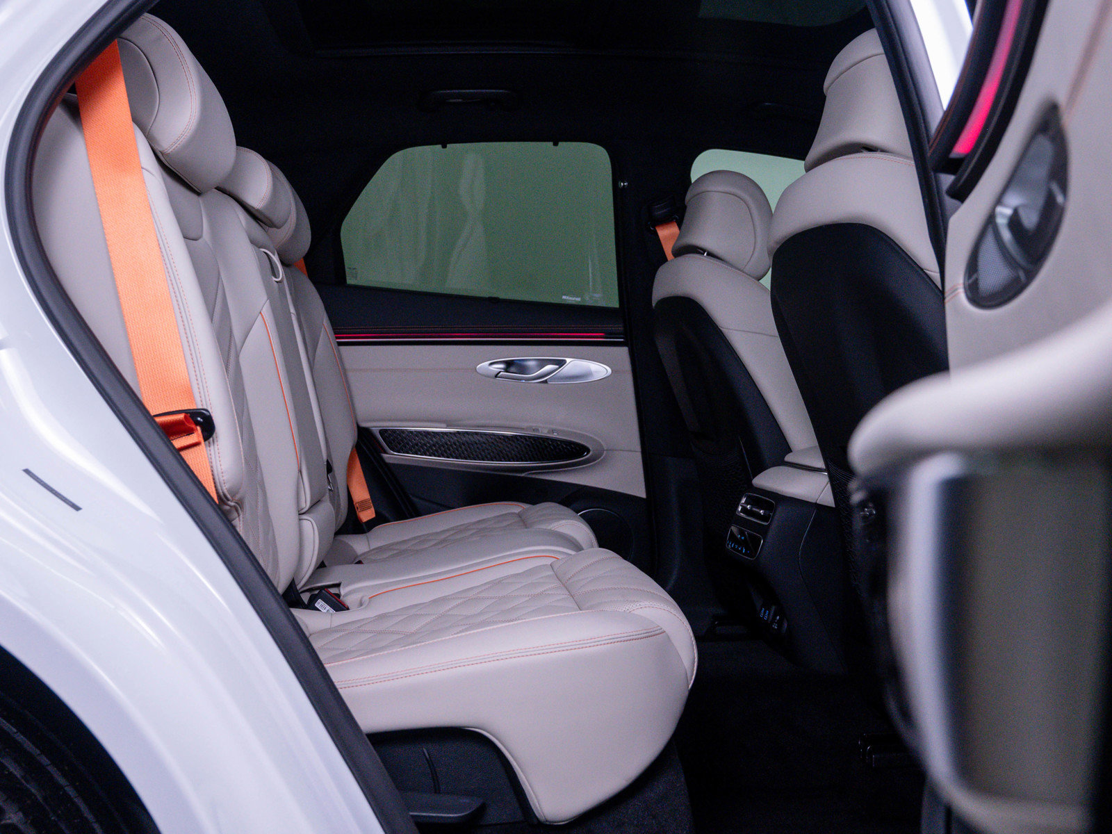 Used 2026 Genesis GV70 3.5T Sport Prestige image 12