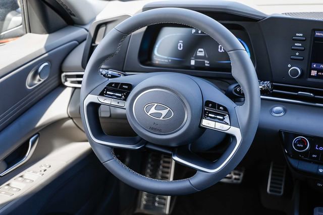 New 2026 Hyundai Elantra Sport FWD image 16