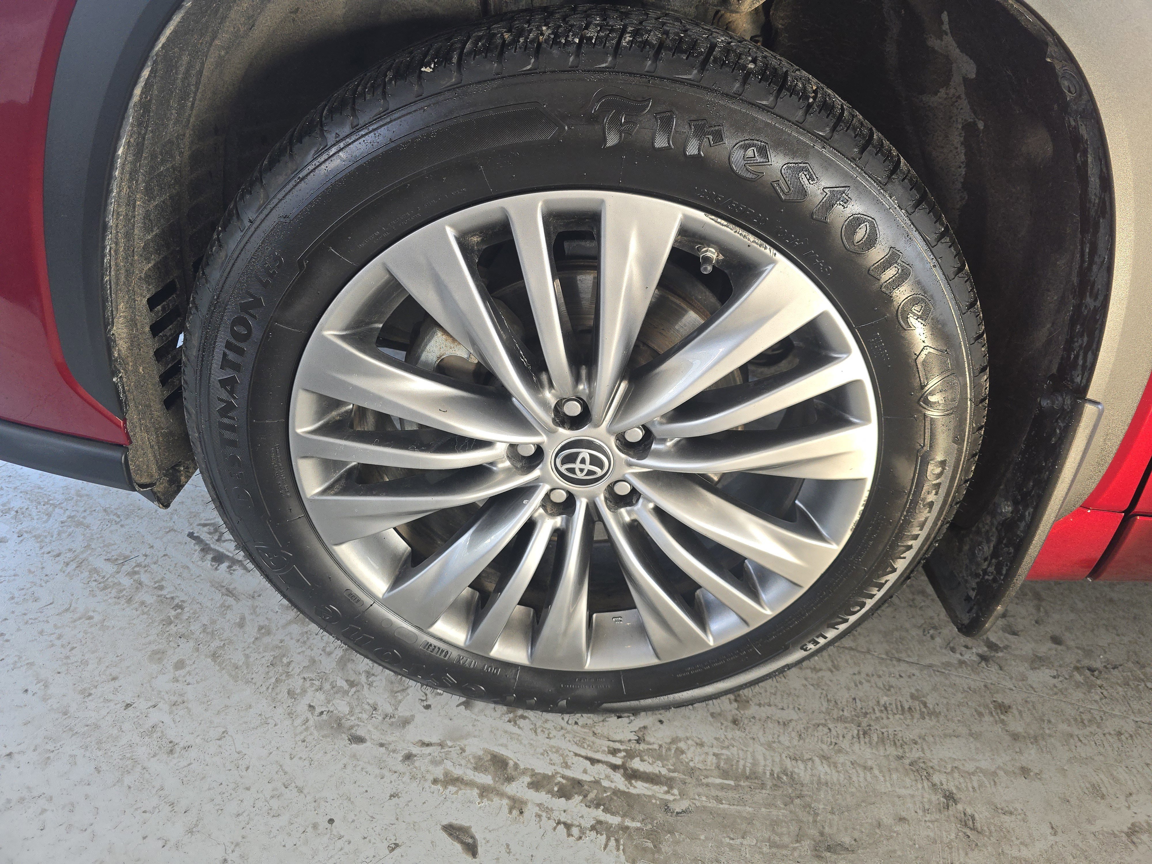 Used 2021 Toyota Highlander Platinum image 8