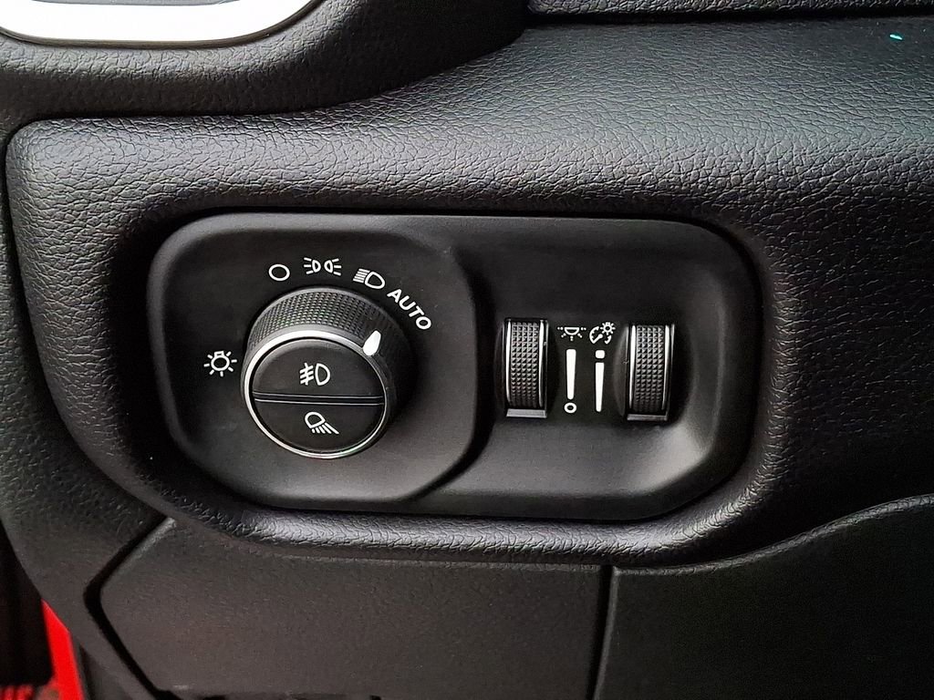 Used 2022 RAM 3500 Laramie image 19