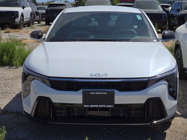 New 2026 Kia K4 GT-Line FWD image 2