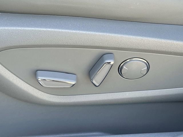 Certified 2023 Lincoln Nautilus Reserve AWD/4WD image 28