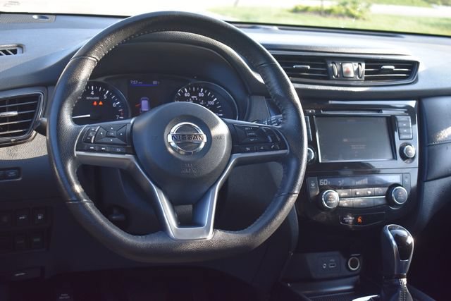 Used 2019 Nissan Rogue SV FWD image 20