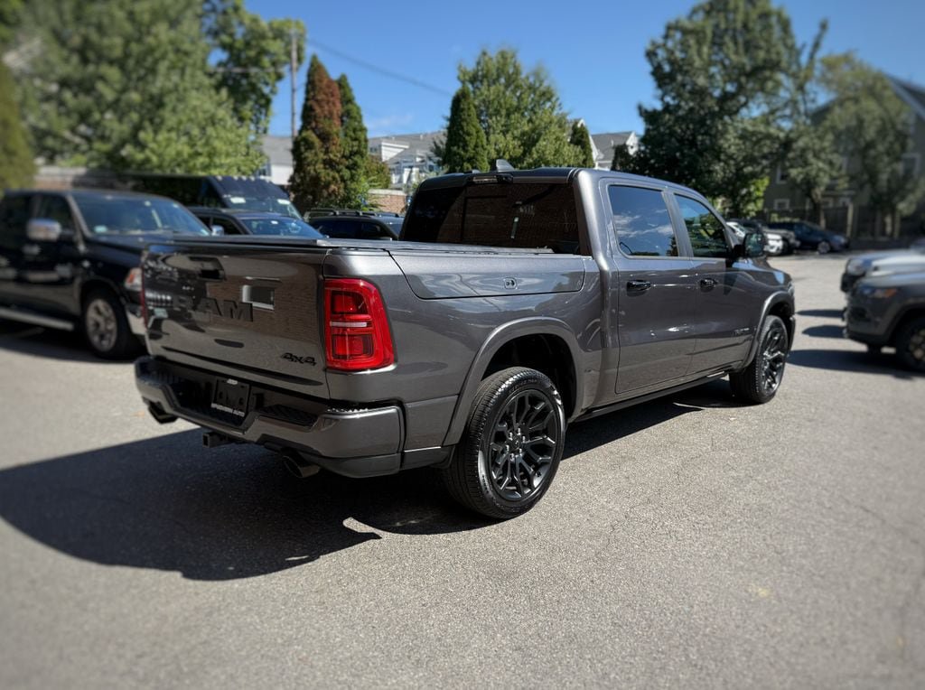 Used 2025 RAM 1500 Limited AWD/4WD image 12