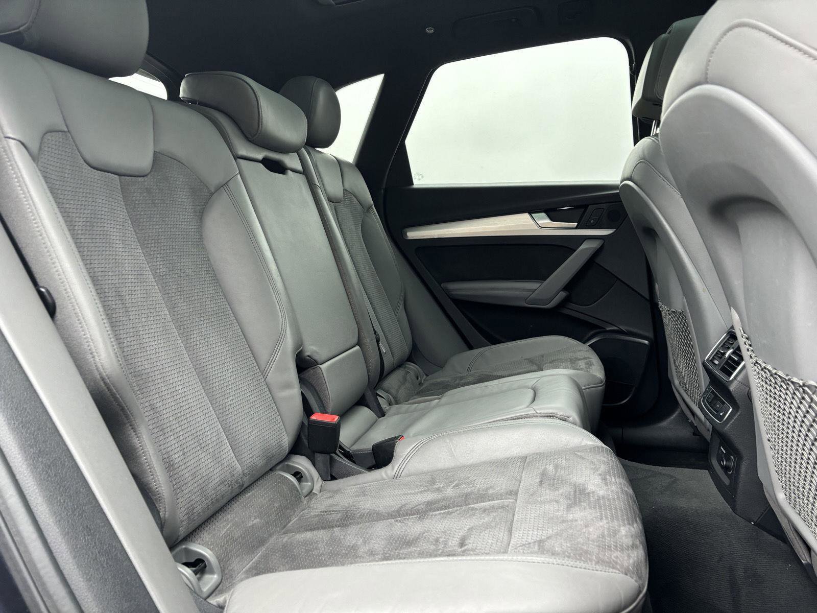 Used 2019 Audi SQ5 Premium Plus image 30