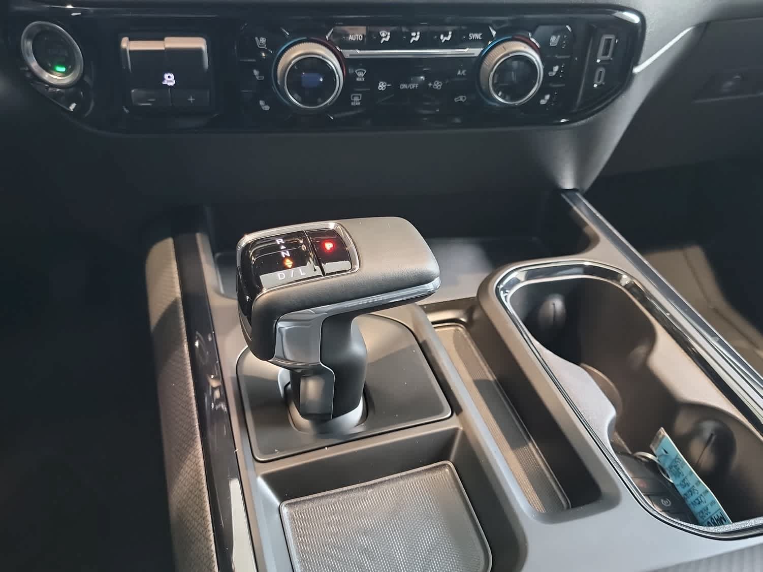 Used 2025 Chevrolet Silverado 1500 ZR2 AWD/4WD image 18