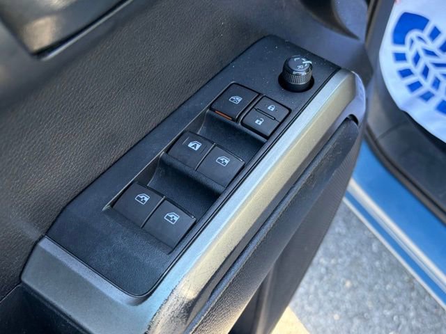 Used 2019 Toyota Tacoma SR5 image 13