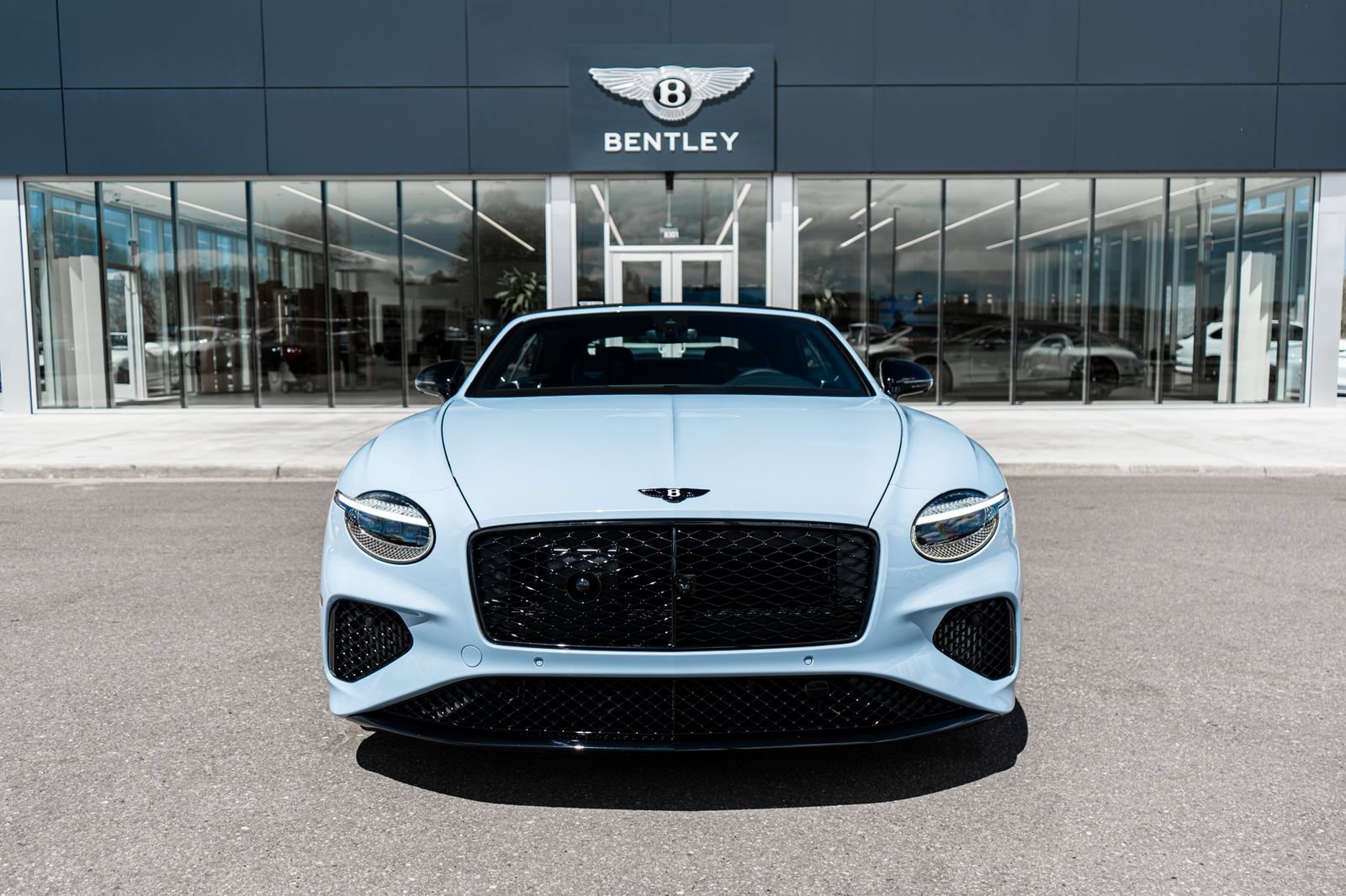 Certified 2026 Bentley Continental GTC AWD/4WD image 19