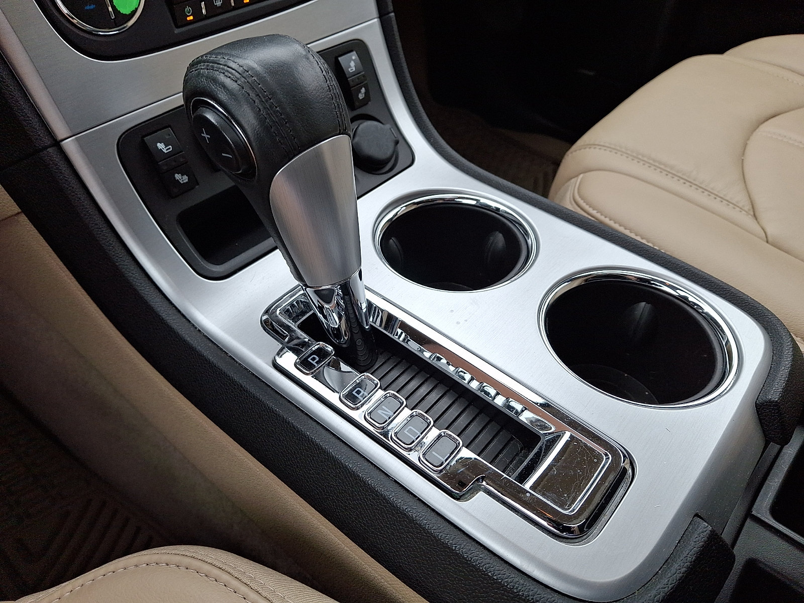 Used 2012 GMC Acadia SLT AWD/4WD image 15