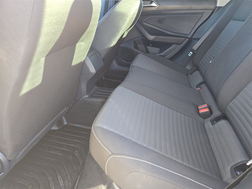Used 2024 Volkswagen Jetta S image 29