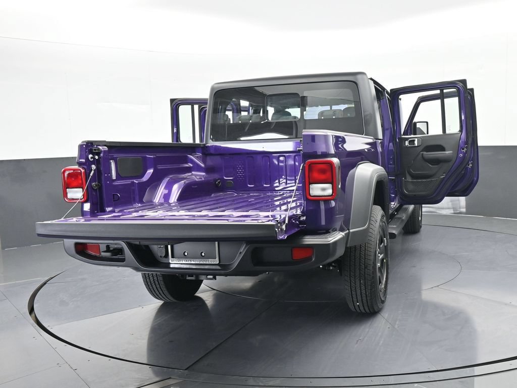 New 2026 Jeep Gladiator Sport AWD/4WD image 57