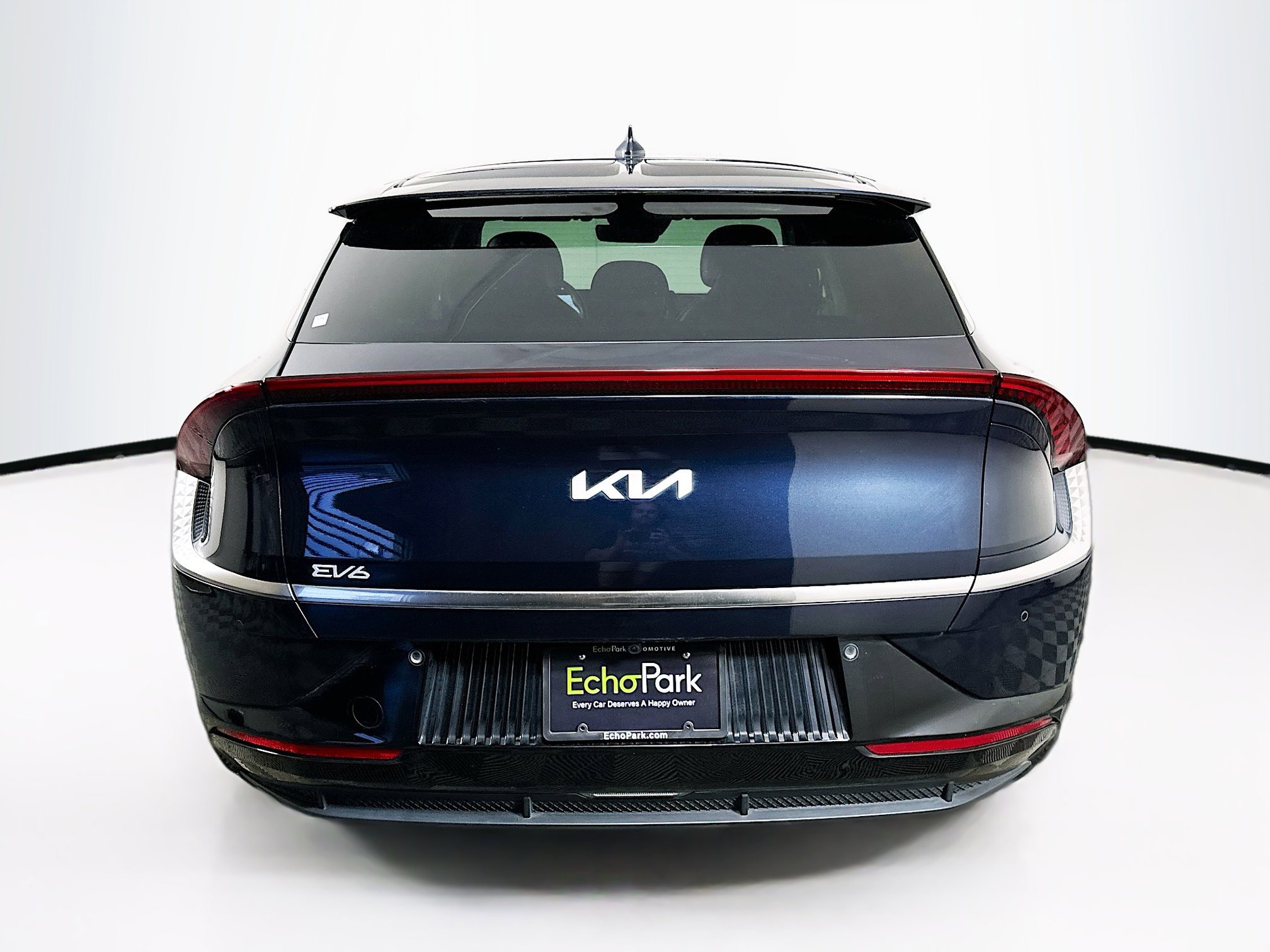 Used 2022 Kia EV6 Wind AWD/4WD image 7