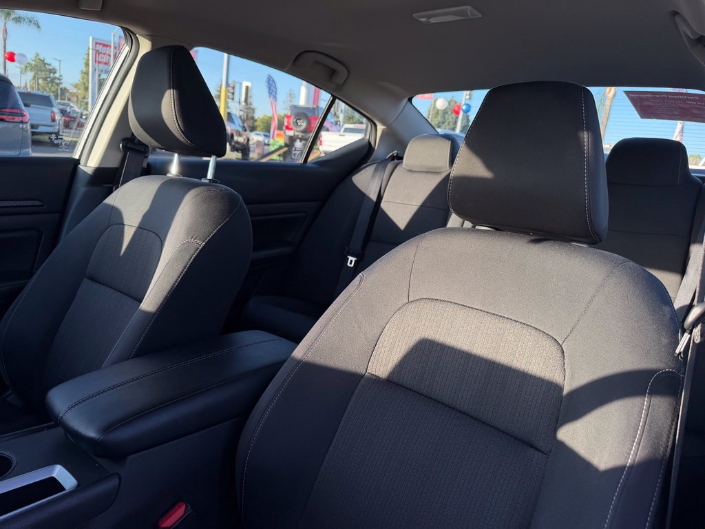Certified 2025 Nissan Altima 2.5 SV FWD image 16