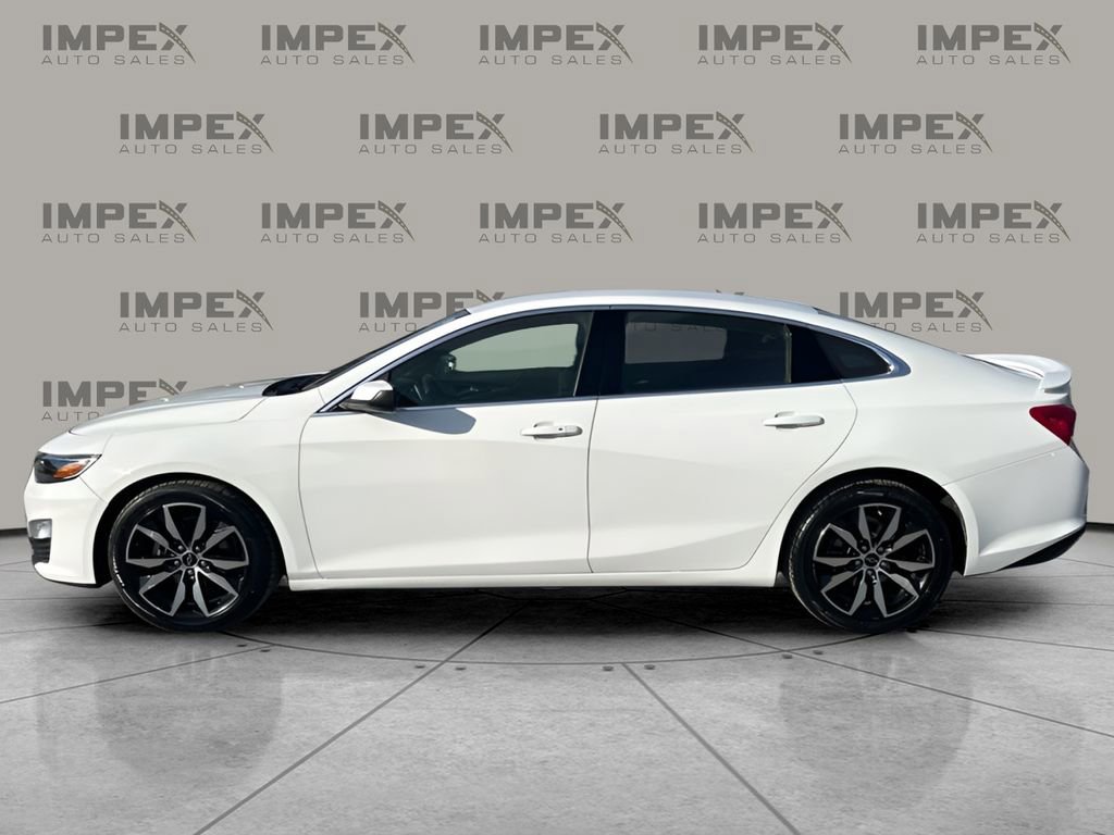 Used 2024 Chevrolet Malibu RS w/ LPO, Floor Liner Package FWD image 2