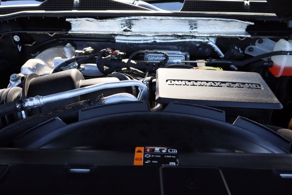 Used 2020 Chevrolet Silverado 2500 LTZ w/ Technology Package image 32