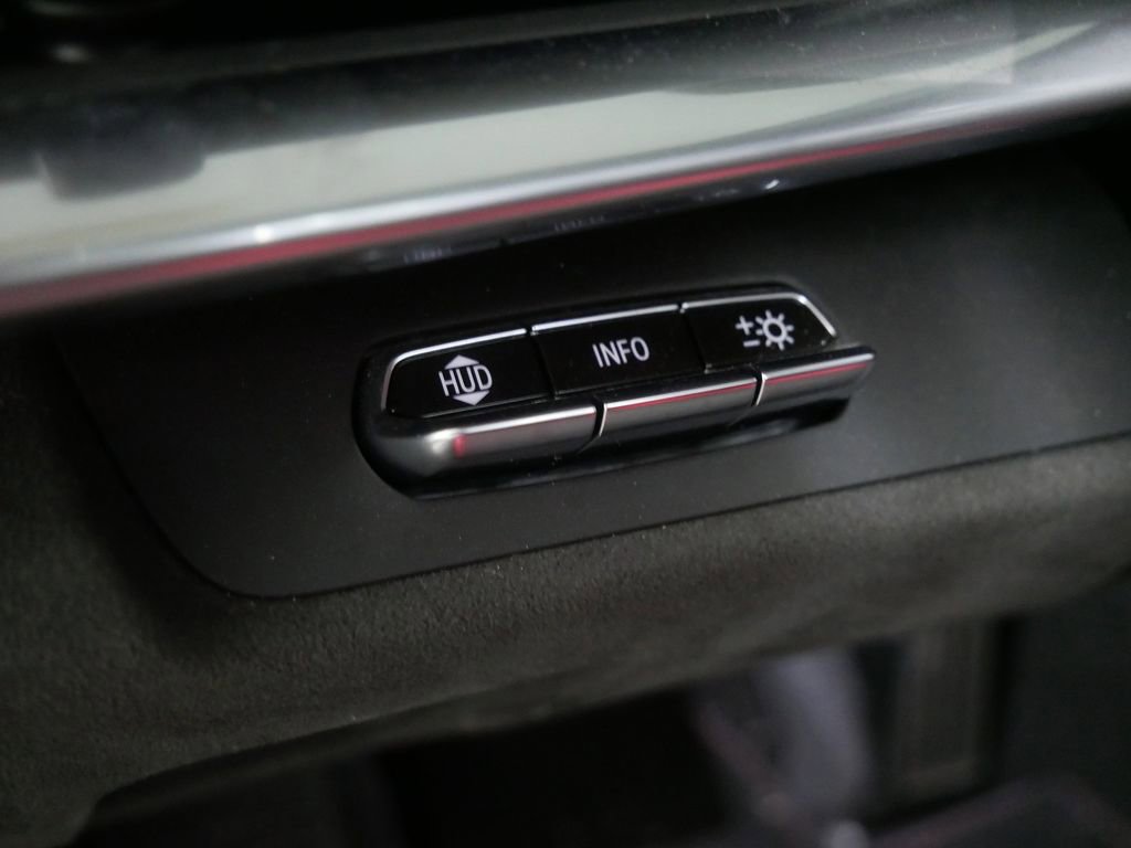 Used 2022 Chevrolet Corvette Stingray image 18