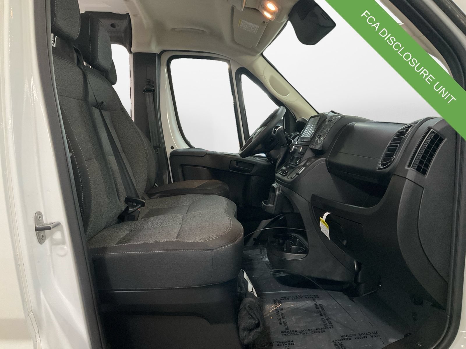 Used 2025 RAM ProMaster 1500 w/ Convenience Group FWD image 15