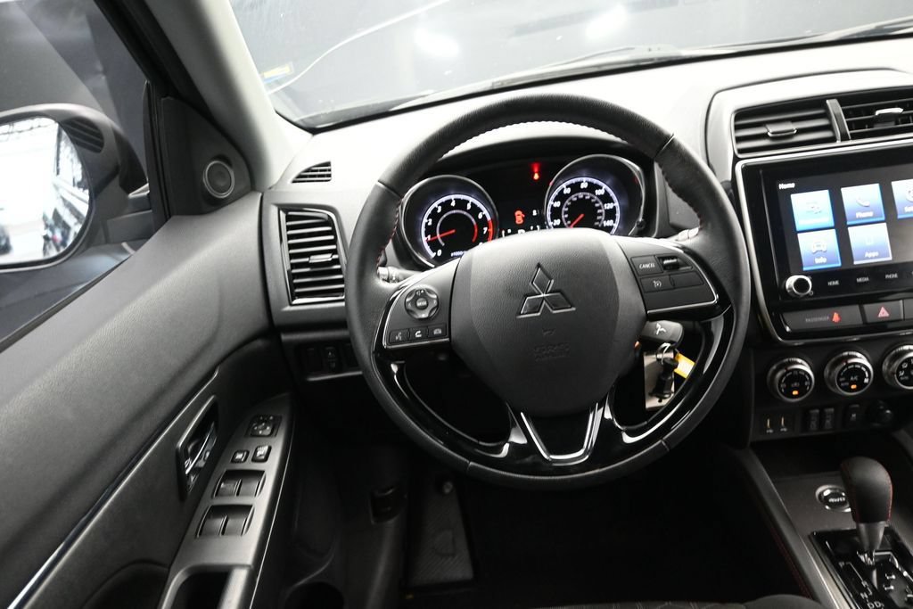 Used 2022 Mitsubishi Outlander Sport LE AWD/4WD image 30