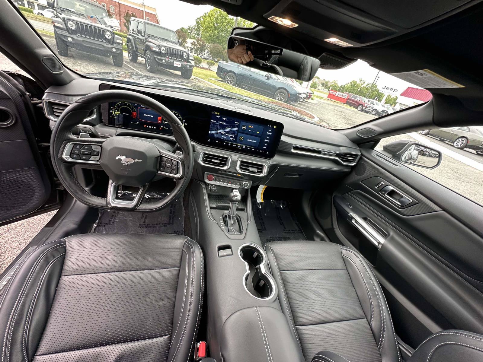 Used 2024 Ford Mustang GT Premium RWD image 7