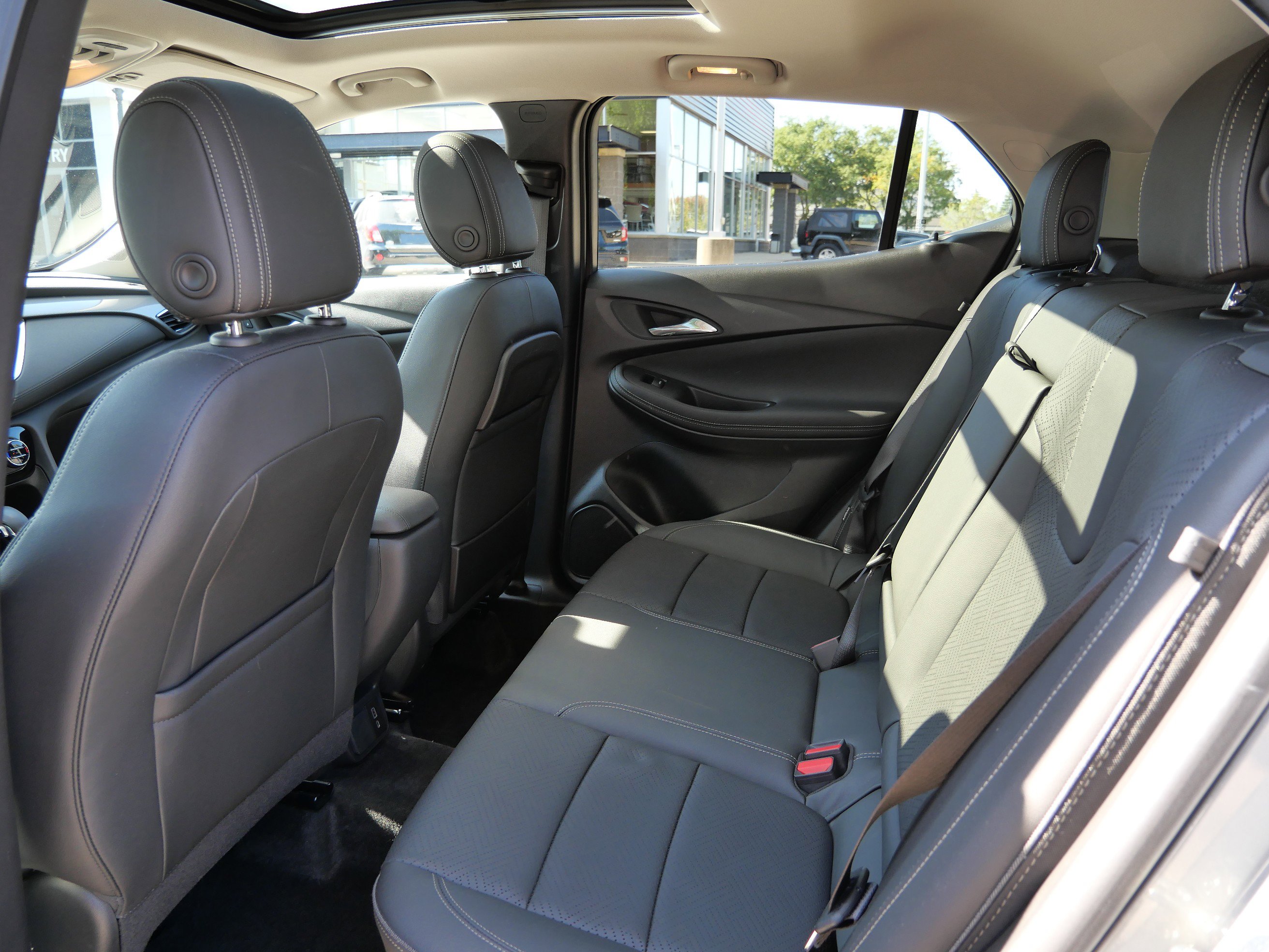 Used 2023 Buick Encore GX Essence w/ Experience Buick Package image 13