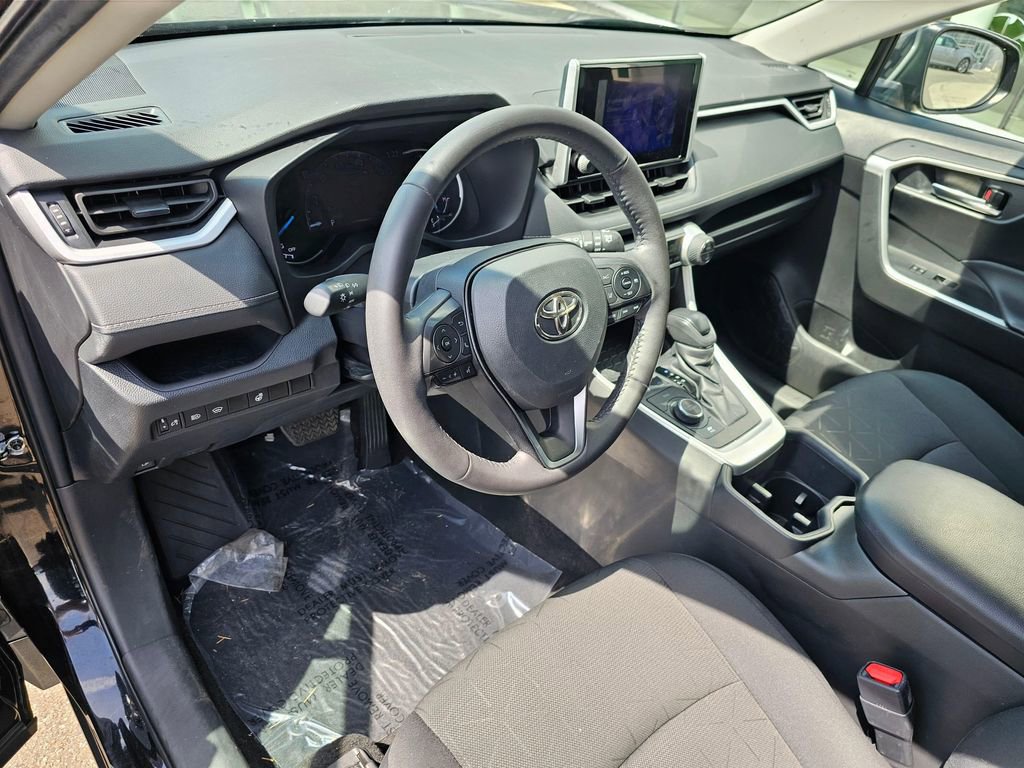 Used 2024 Toyota RAV4 XLE w/ Weather Package AWD/4WD image 19