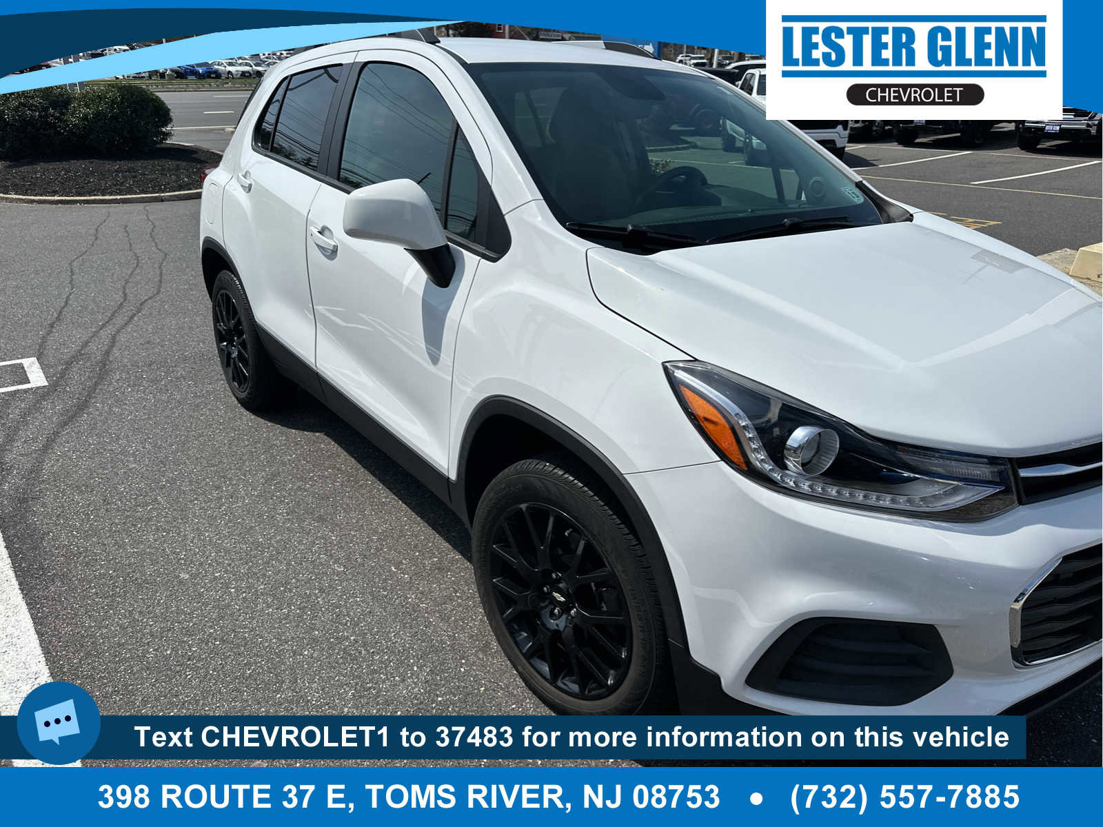 Certified 2022 Chevrolet Trax LT w/ Driver Confidence Package image 1