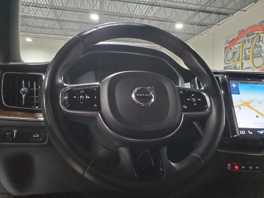Used 2019 Volvo XC60 T5 Inscription w/ Protection Package Premier FWD image 24