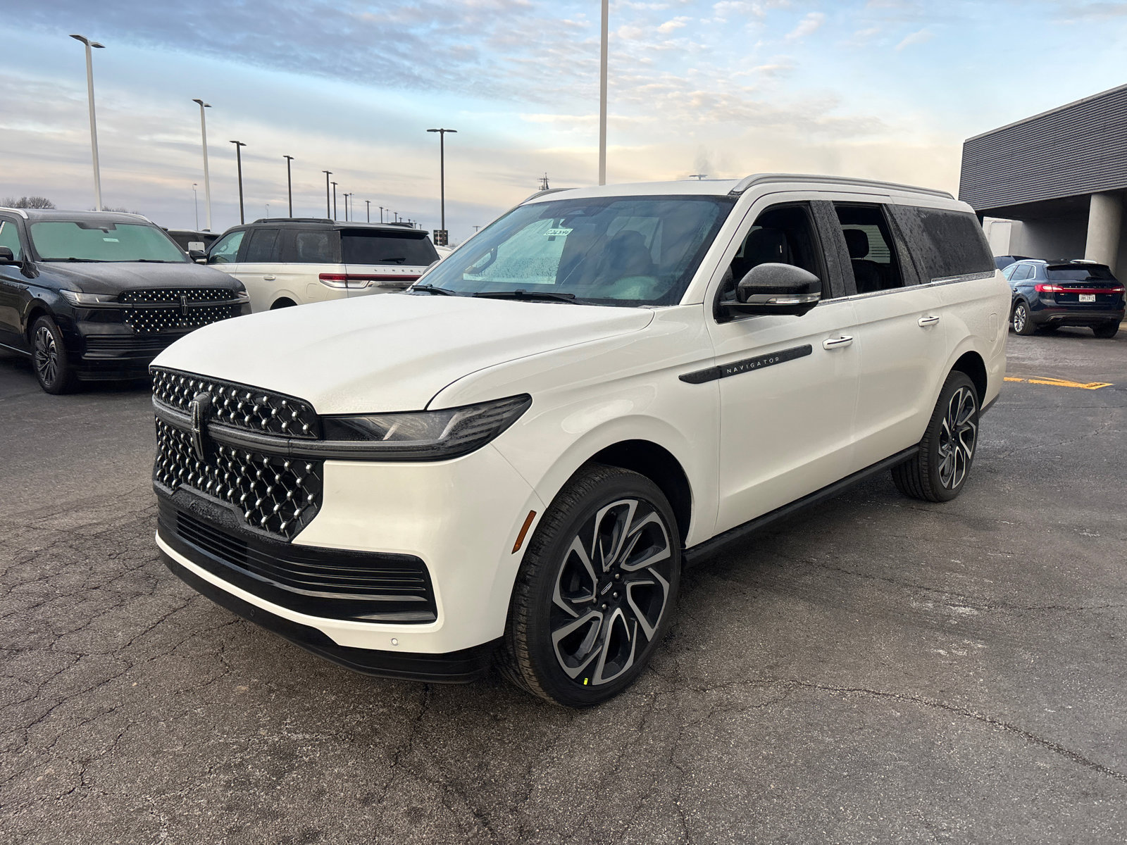 New 2026 Lincoln Navigator L Black Label image 3