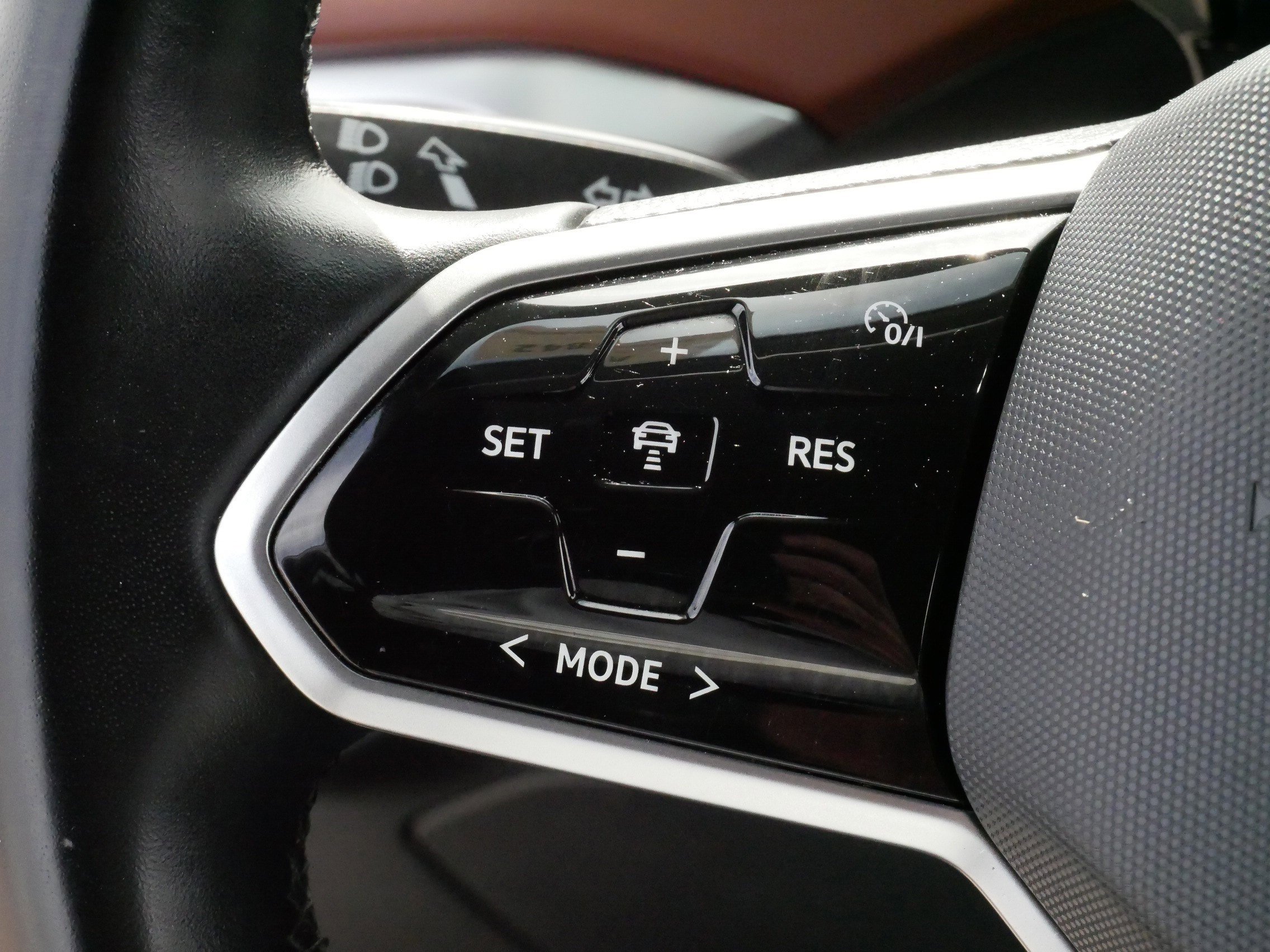 Certified 2022 Volkswagen ID.4 Pro S AWD/4WD image 25