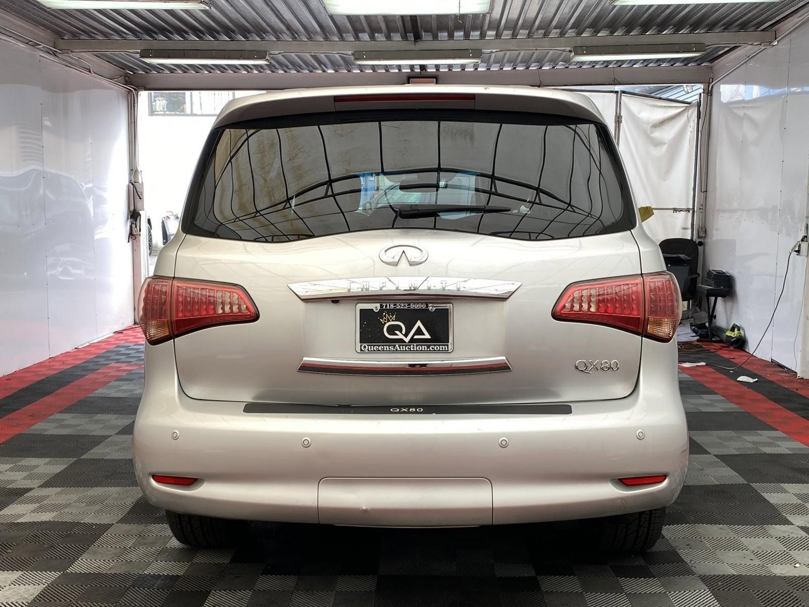 Used 2014 INFINITI QX80 4WD w/ Theater Package image 5