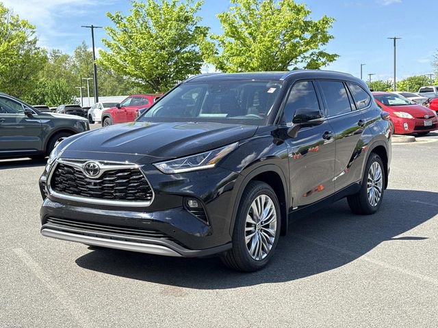 Used 2026 Toyota Highlander Platinum AWD/4WD image 5