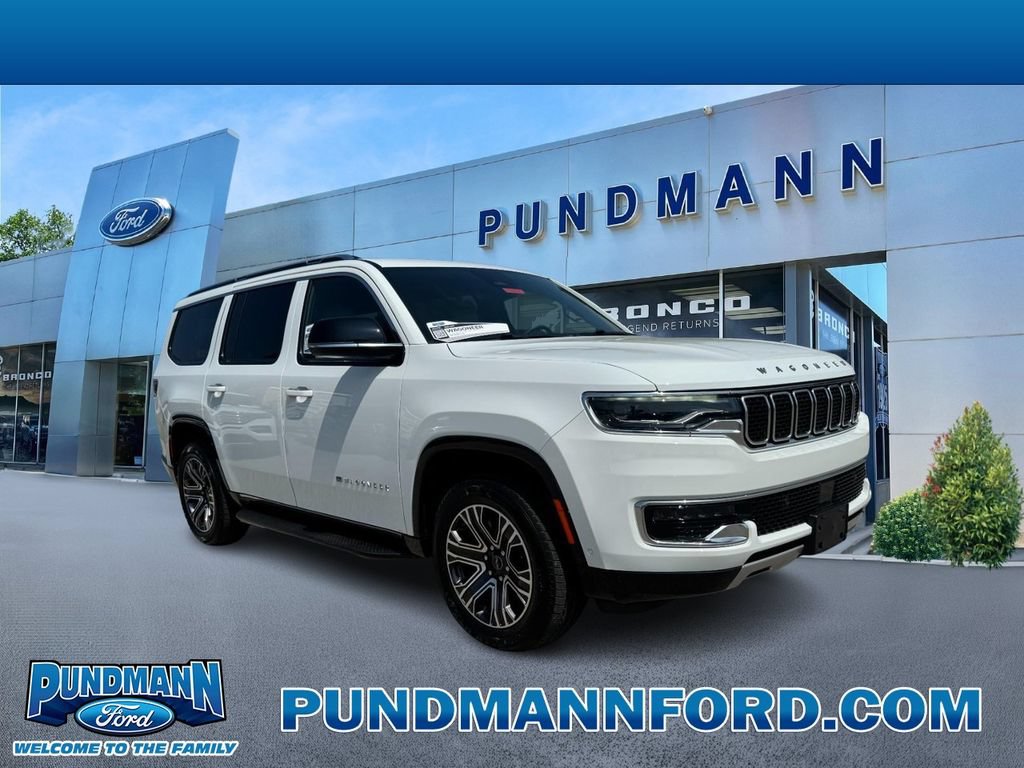 Used 2025 Jeep Wagoneer Series II AWD/4WD image 1