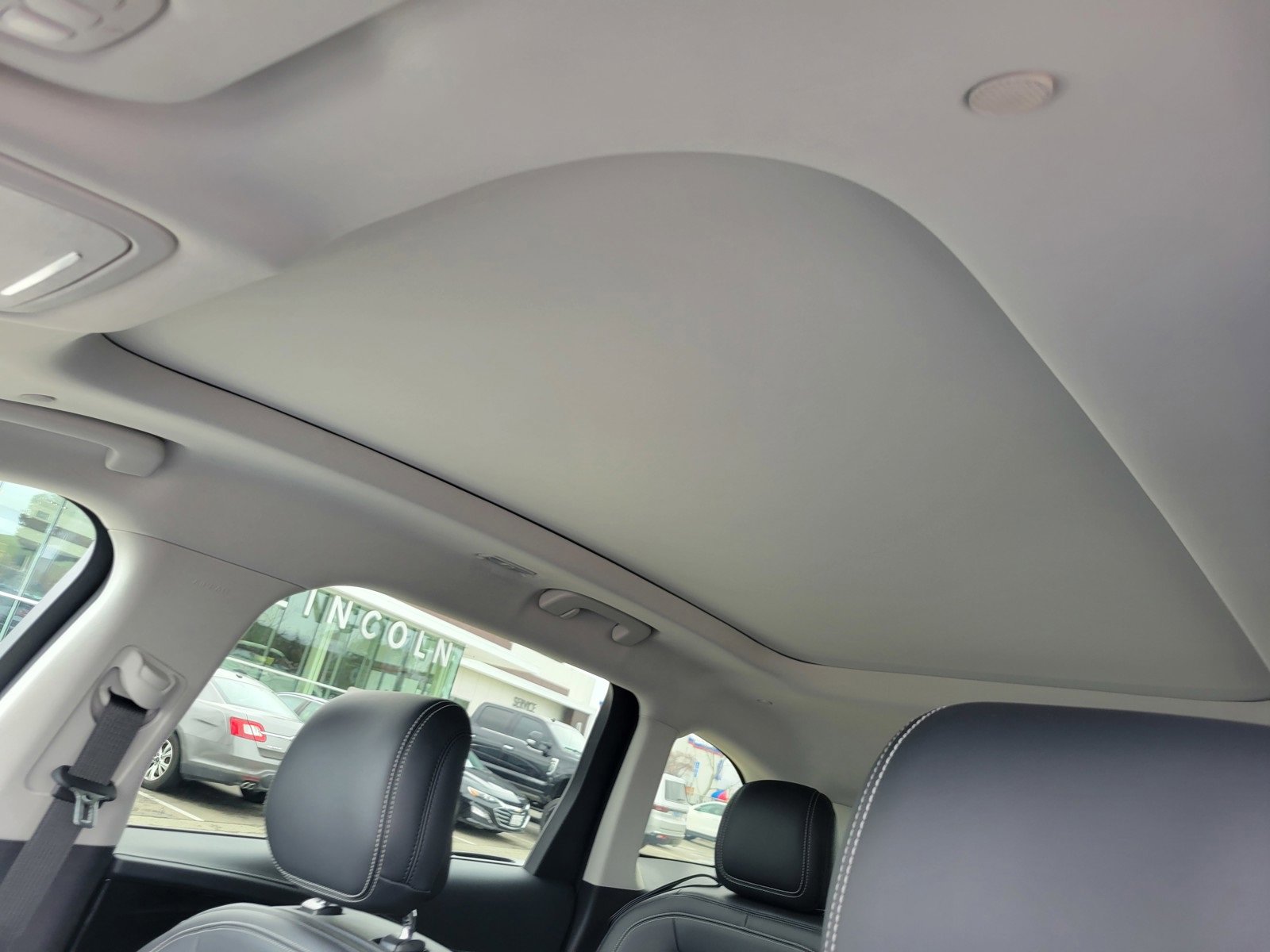 New 2025 Lincoln Nautilus Premier w/ Equipment Group 102A image 10