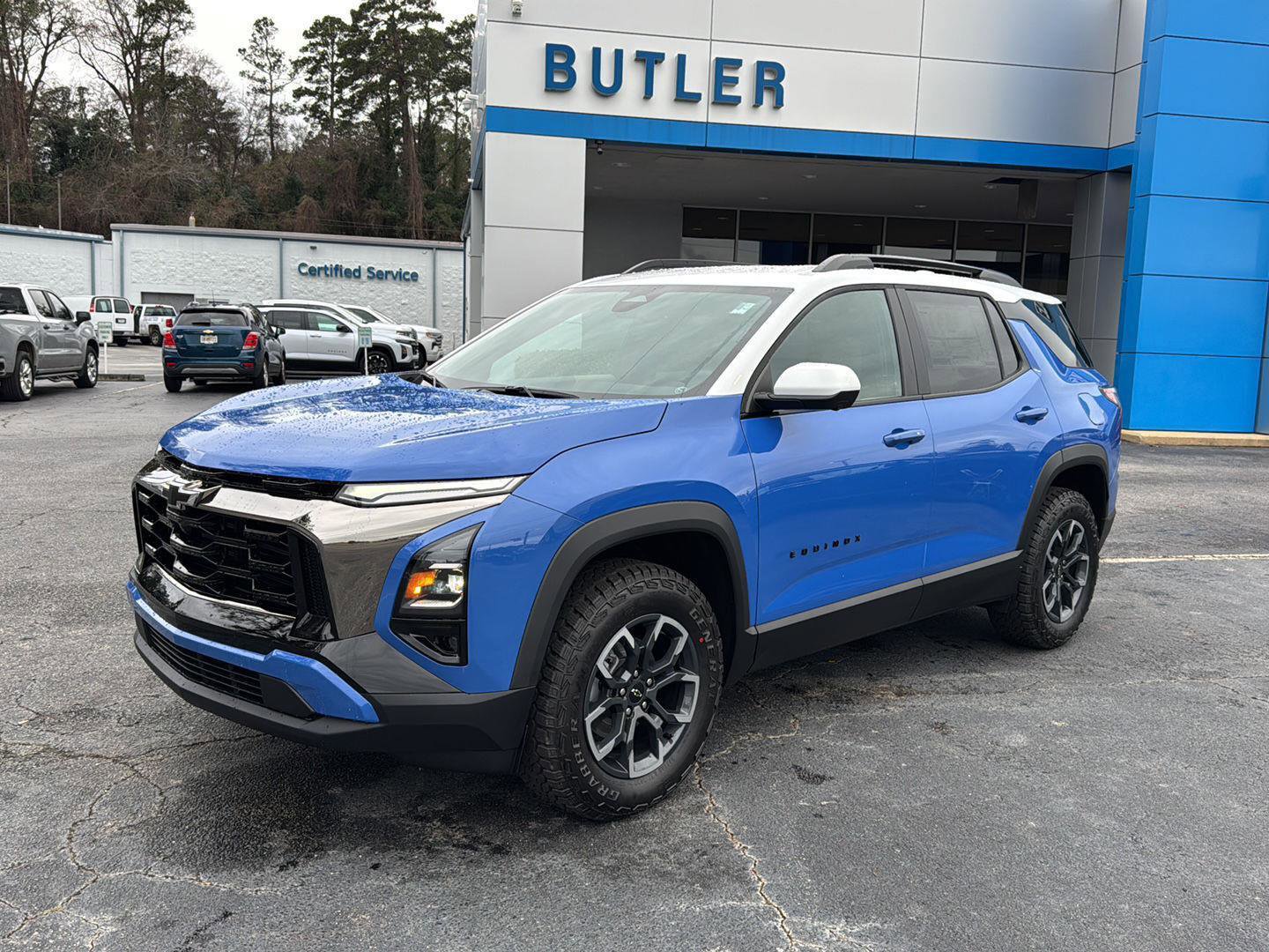 New 2026 Chevrolet Equinox ACTIV w/ Convenience Package III FWD image 2