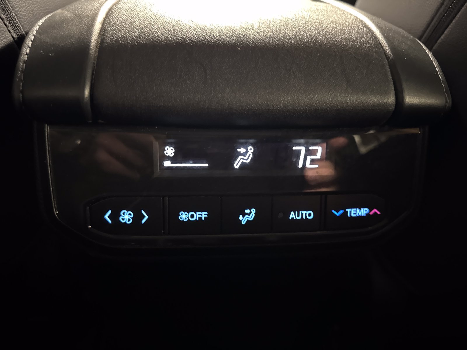 Used 2022 Toyota Highlander Limited AWD/4WD image 18